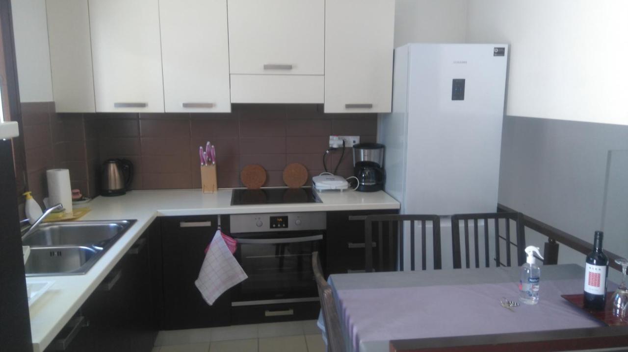 Maisonette Close To The Beach นิกิติ ภายนอก รูปภาพ