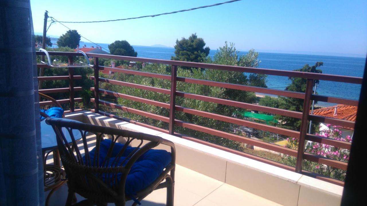 Maisonette Close To The Beach นิกิติ ภายนอก รูปภาพ