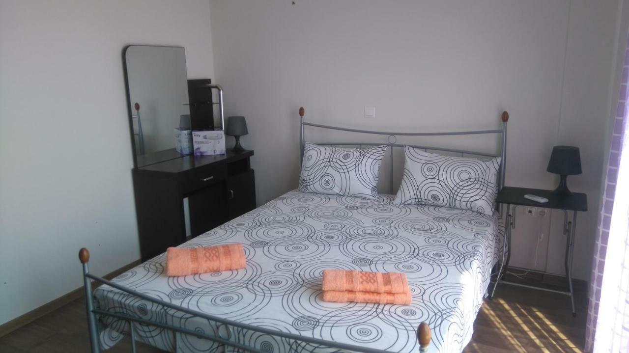 Maisonette Close To The Beach นิกิติ ภายนอก รูปภาพ